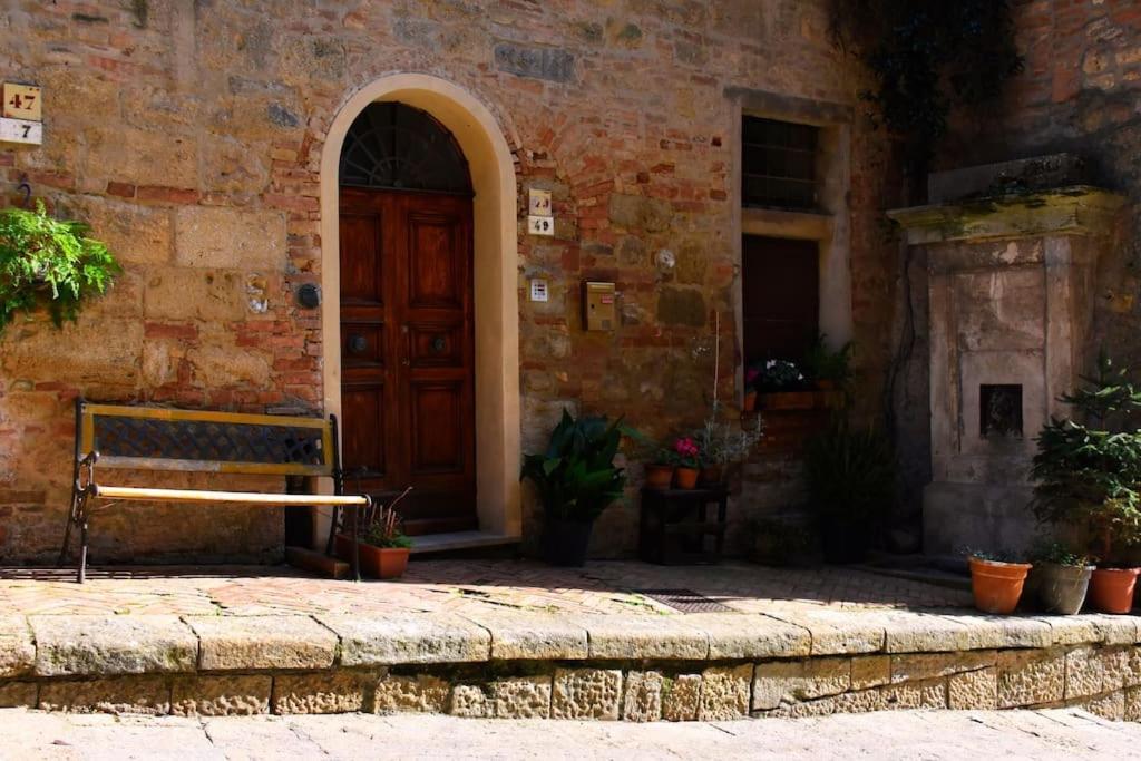 Casa Vacanze E Brevi Periodi Alla Porta Etrusca La Panchina Al Sole Volterra Dış mekan fotoğraf