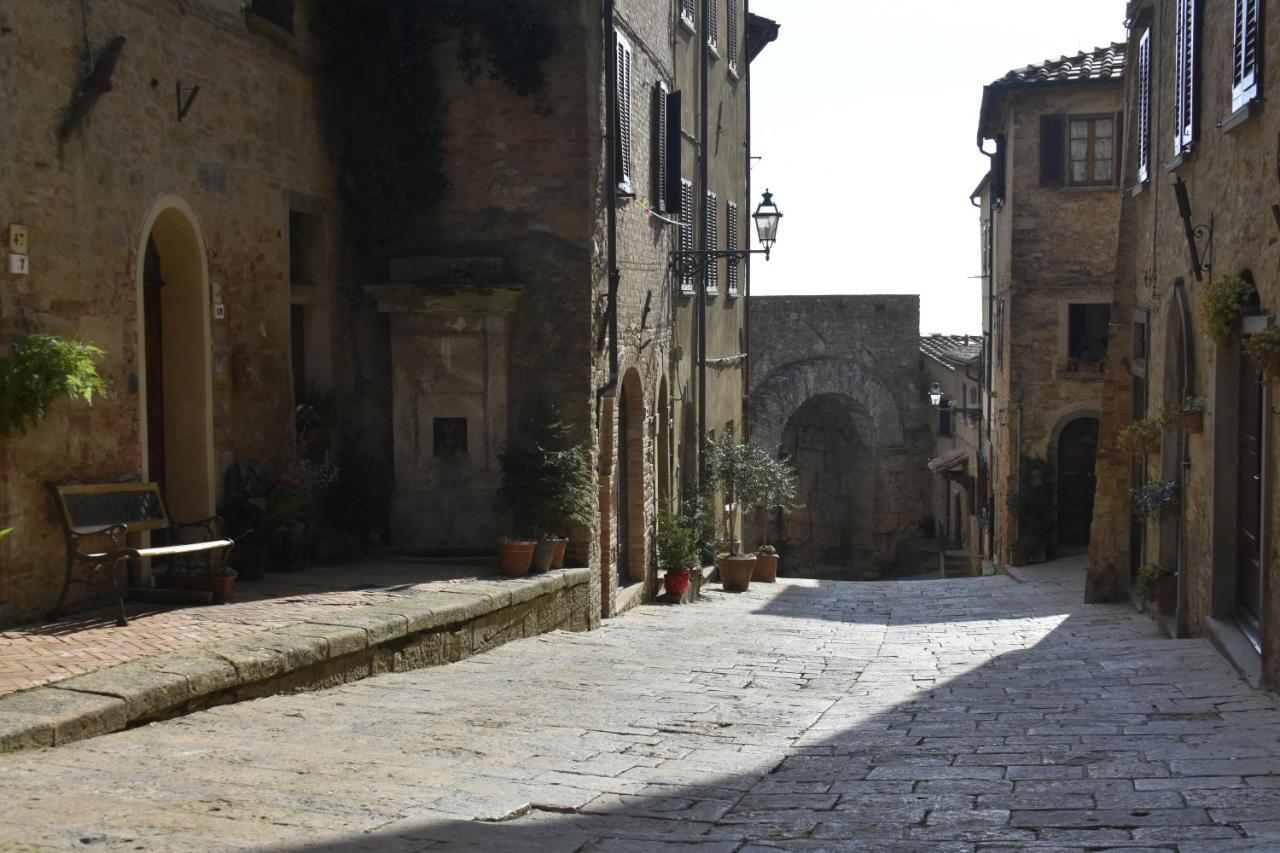 Casa Vacanze E Brevi Periodi Alla Porta Etrusca La Panchina Al Sole Volterra Dış mekan fotoğraf