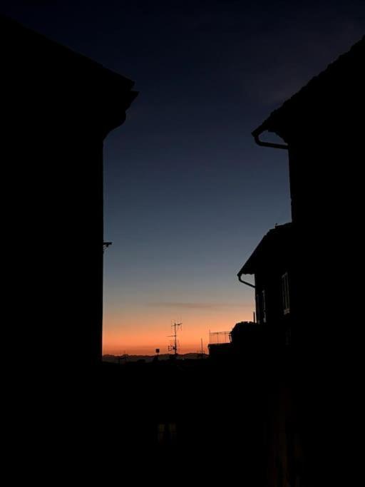 Casa Vacanze E Brevi Periodi Alla Porta Etrusca La Panchina Al Sole Volterra Dış mekan fotoğraf