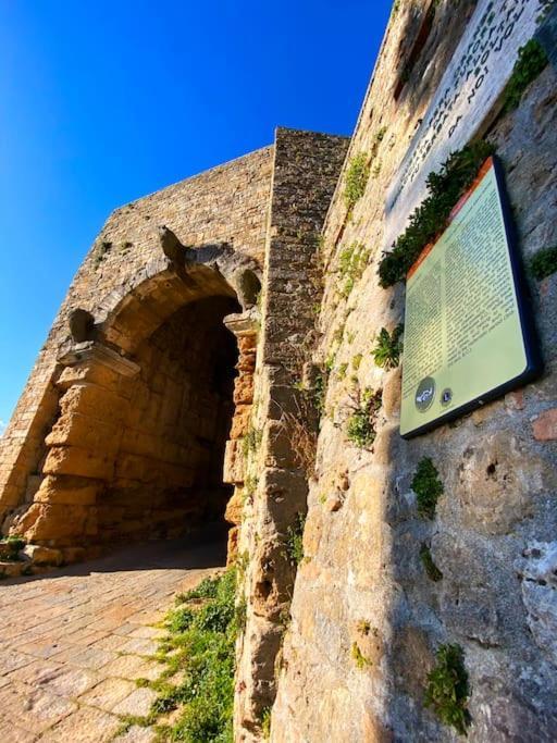 Casa Vacanze E Brevi Periodi Alla Porta Etrusca La Panchina Al Sole Volterra Dış mekan fotoğraf